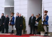 Srbsk prezident pricestoval na oficilnu nvtevu Slovenskej republiky
