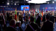 Prslunk S PSR vlajkonosiom poas Summitu NATO 2016